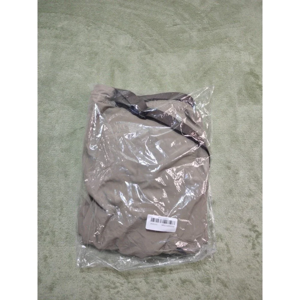 Columbia Mens 46 Beige Cargo Hiking Shorts Belted Nylon Outdoor Lightweight READ